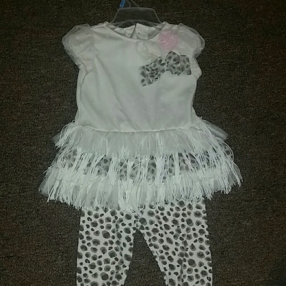 Baby's Fringe Outfit